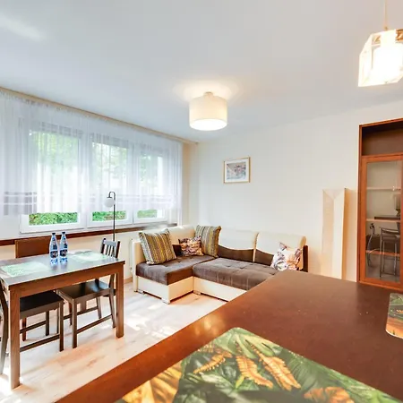 Orange By Oneapartments Apartmán